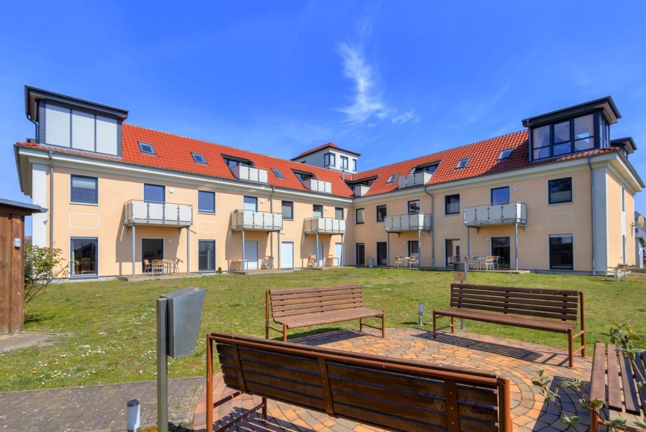 Peenemuende, Seglerhafen St Schoner 7, 13, 14 Exterior photo