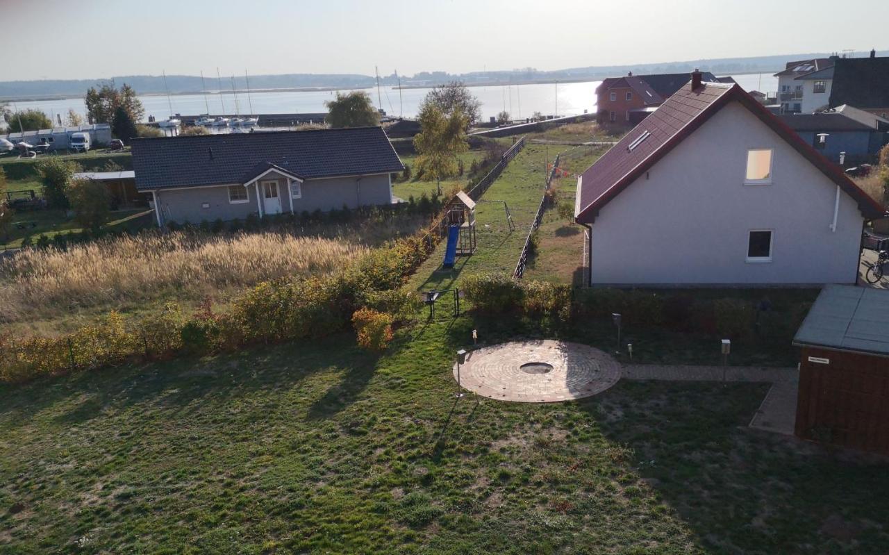 Peenemuende, Seglerhafen St Schoner 7, 13, 14 Exterior photo